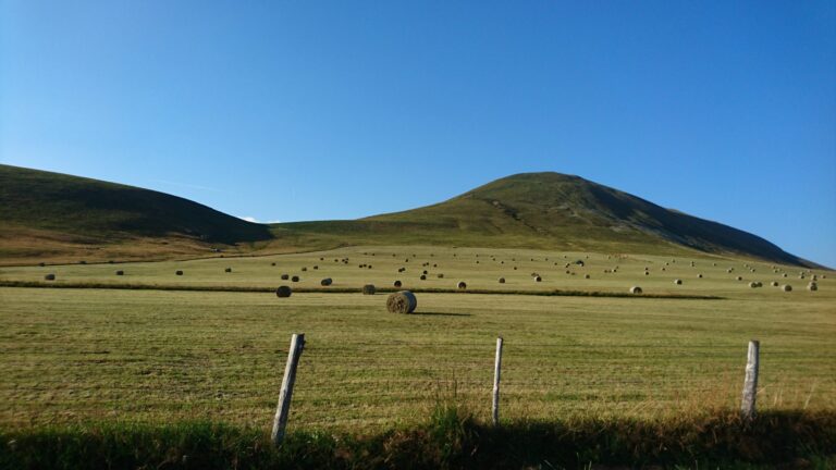 Auvergne - 53douze Séjours et stages vélo de route